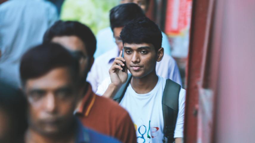 BTRC fixes call rate Tk0.45 per minute