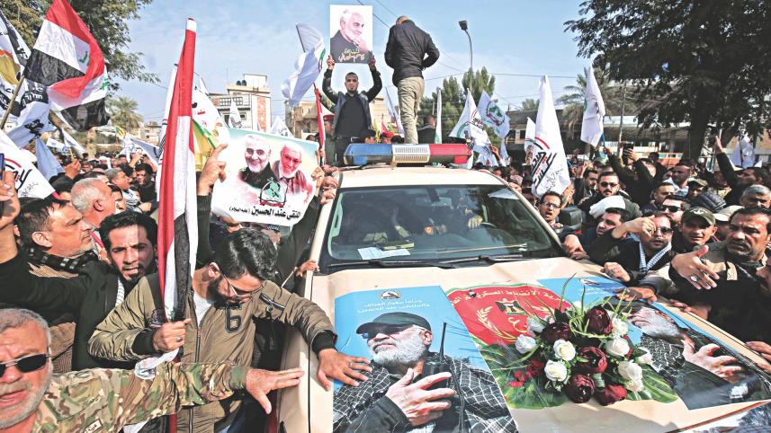 mourn slain Iran commander.jpg