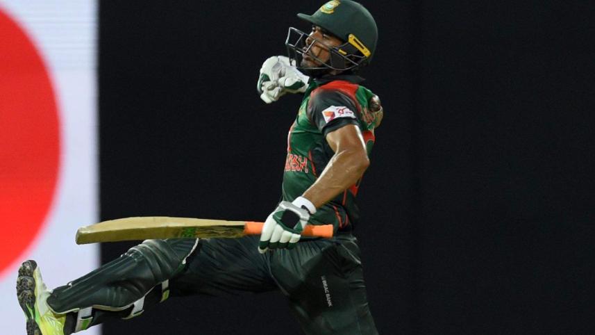 Riyad leaps for joy.jpg