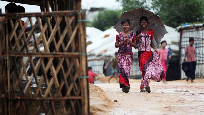 Rohingya refugee girls