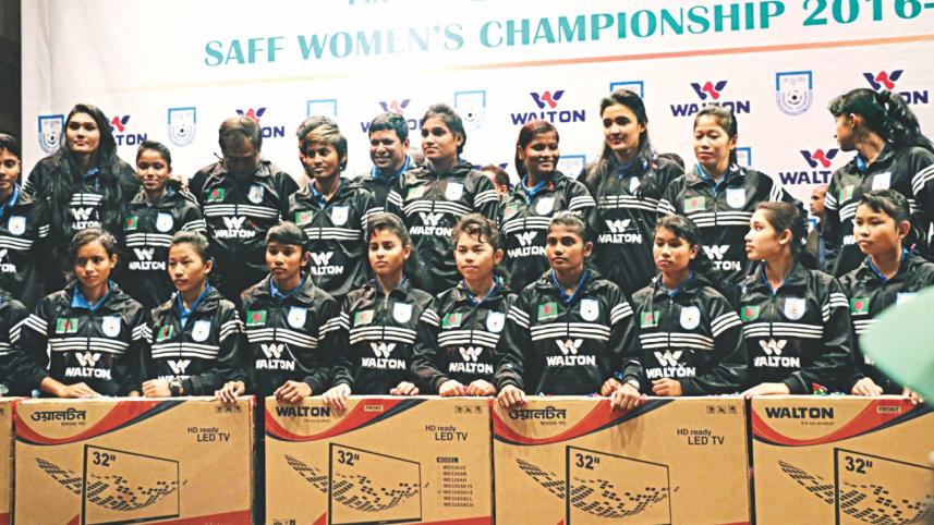saff womens team.jpg