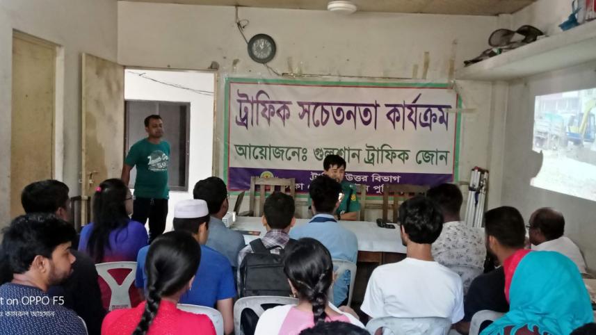 schooling of jaywalkers.jpg