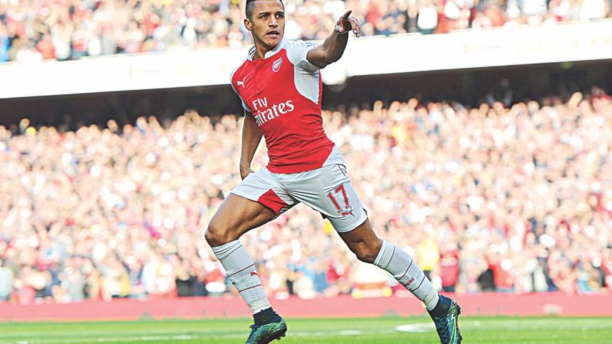 Sergio Aguero Out. Alexis Sanchez In