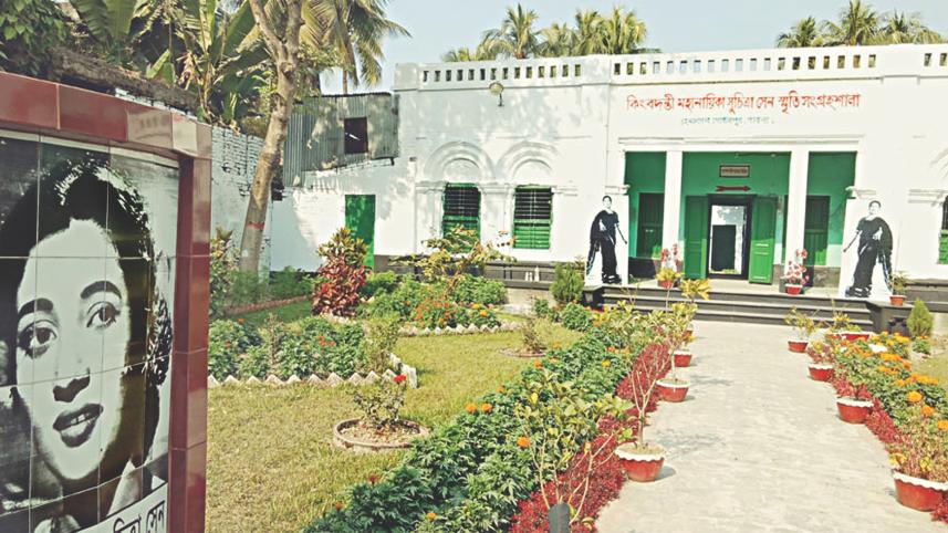 Suchitra Sen’s 89th birth anniversary.jpg