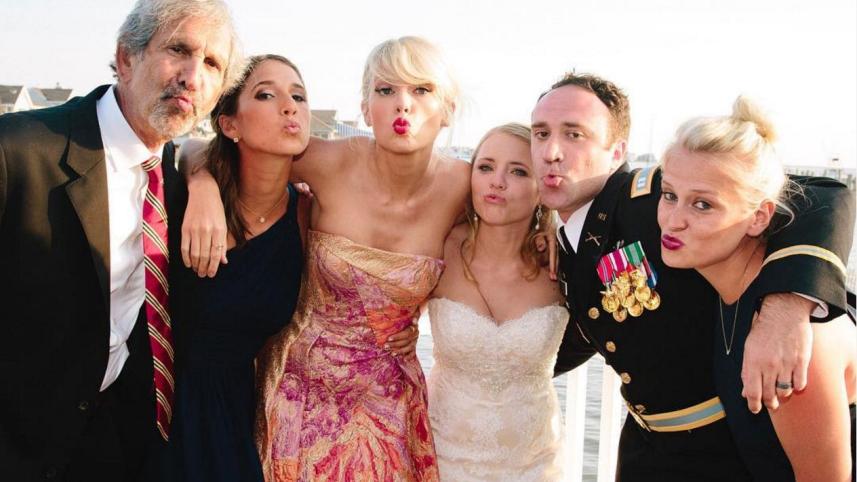 Taylor Swift fan wedding
