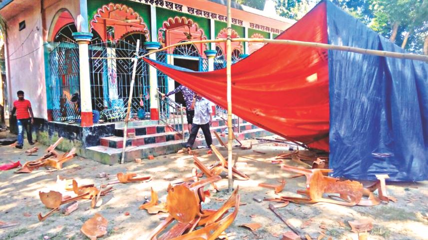 temples vendalised 1.jpg