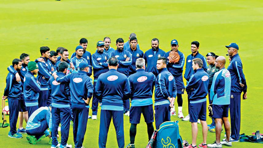Tigers training at The Oval