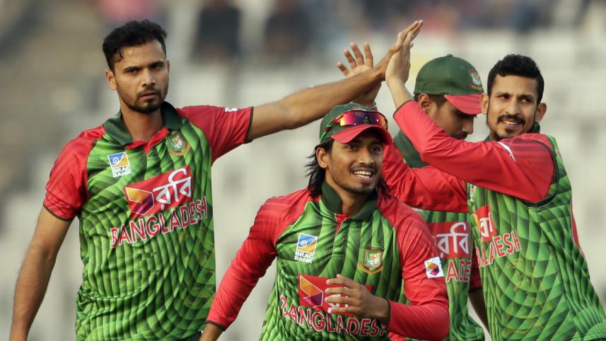 Mashrafe Bin Mortaza-anamul 
