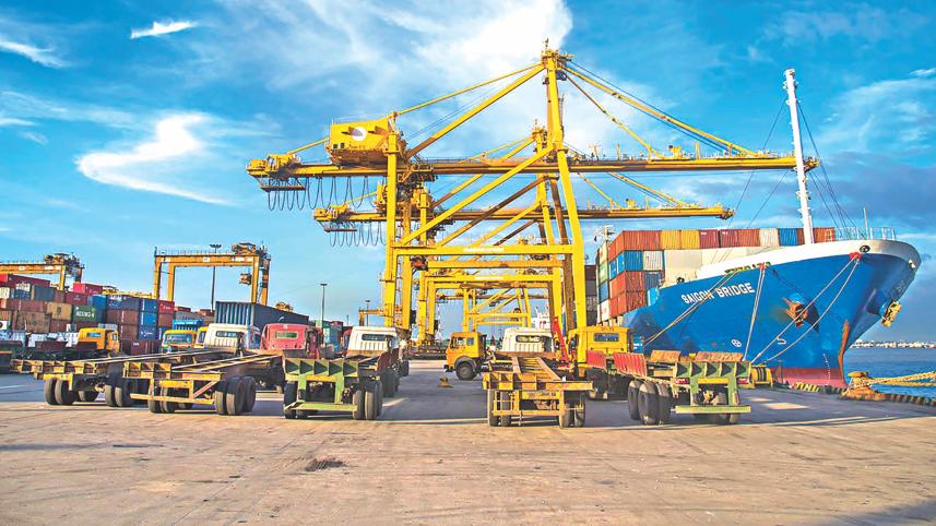 Bangladesh Export earnings rise in July