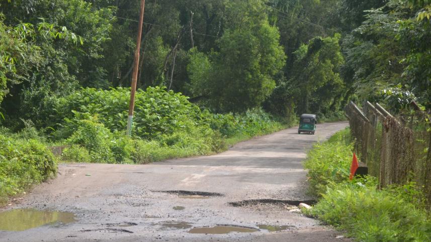 Unprotected Lawacherra 1.jpg