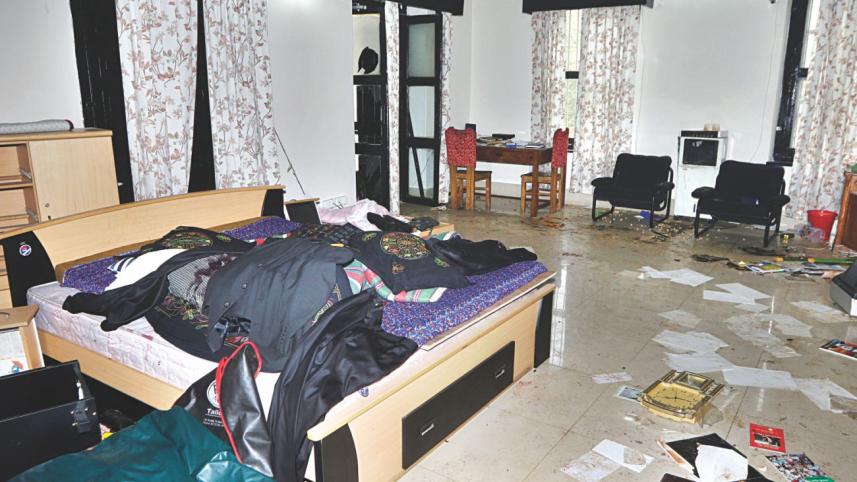 Attack on Dhaka University Vice Chancellor Residence