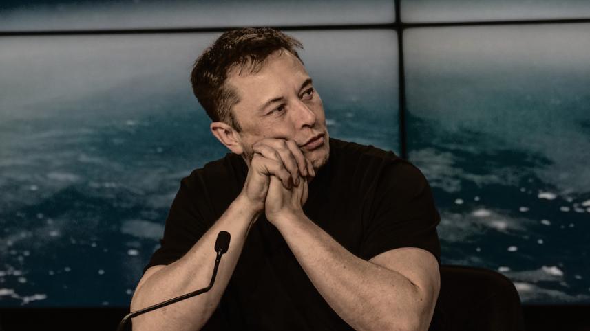 elon_musk_sued.jpg