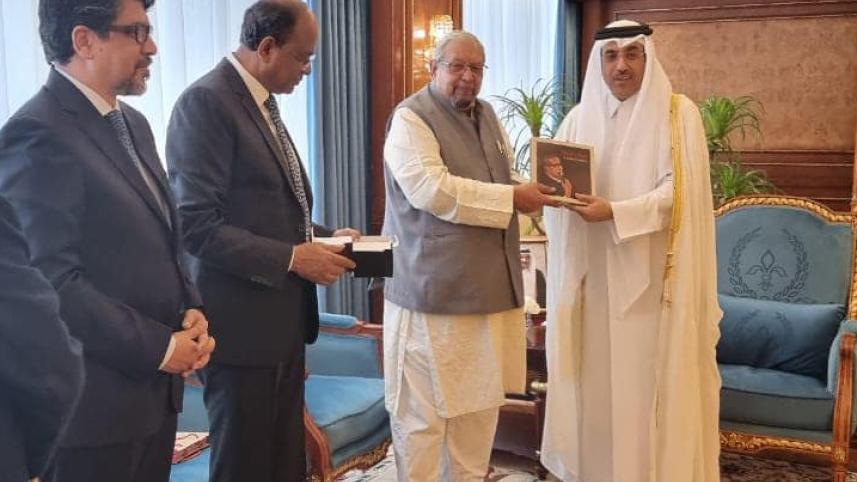 minister_of_expatriate_welfare_meet_with_minister_of_labor_of_qatar_2.jpg