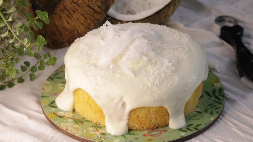 SOUTHERN COCONUT CAKE (United States)