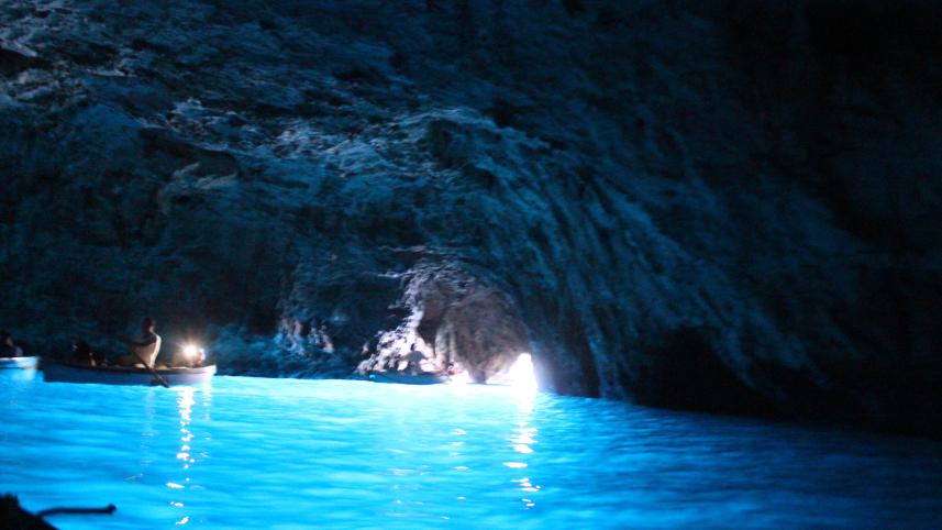 Blue Grotto, Italy 7 most fascinating caves around the world