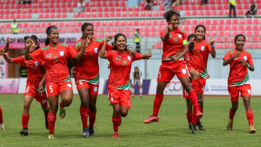 bnagladesh_womens_team.jpeg