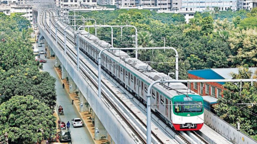 metro rail service resumes after suspension