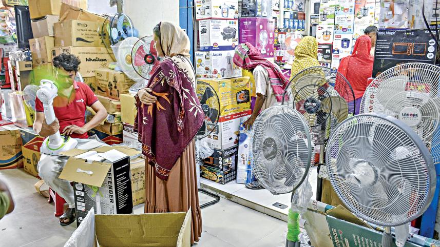 Fan sales in heatwave