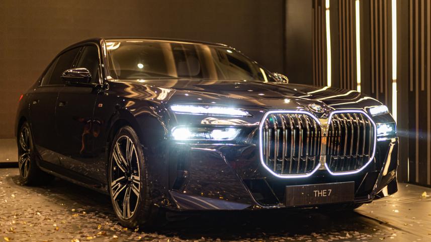 BMW 735i 