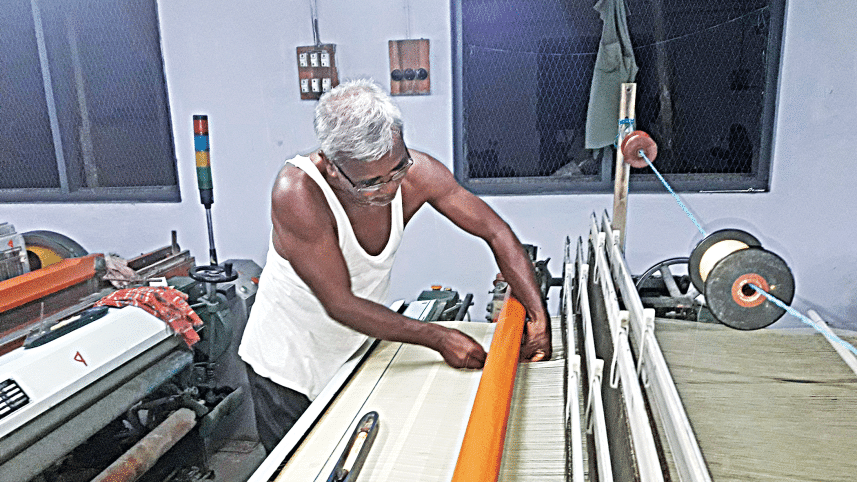 thakurgaon-silk-factory-2.gif