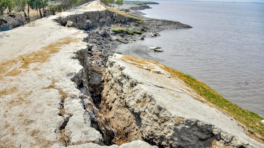 erosion-khulna-dacope-1.jpg