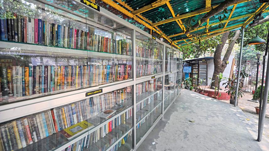 unmukto-library-1.jpg