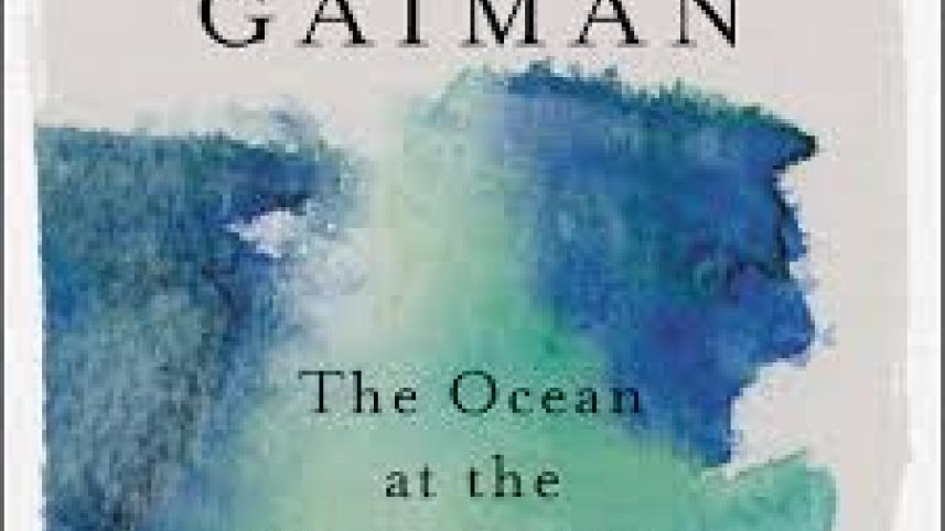 ocean at the end of the lane