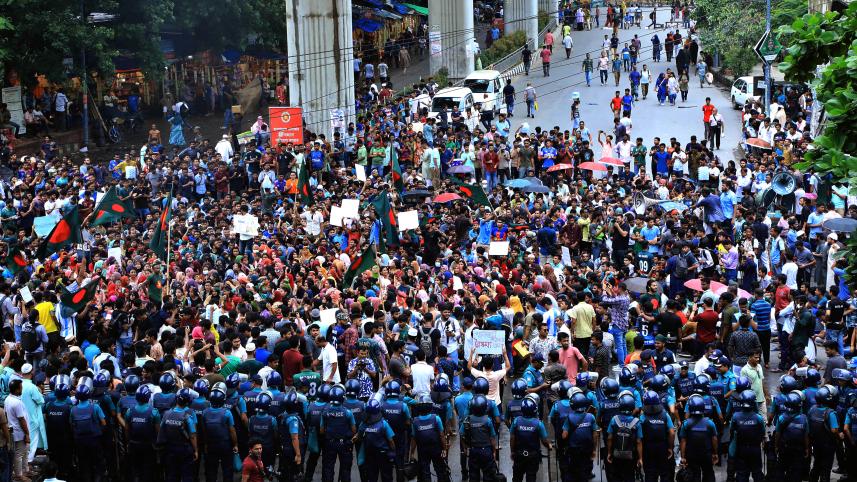 From lecture halls to the streets: Universities submerged in dual protests