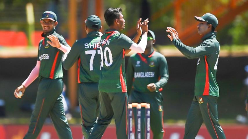 Bangladesh U19 cricket team.jpg