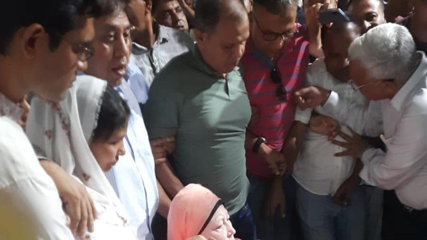 Khaleda Zia returns home