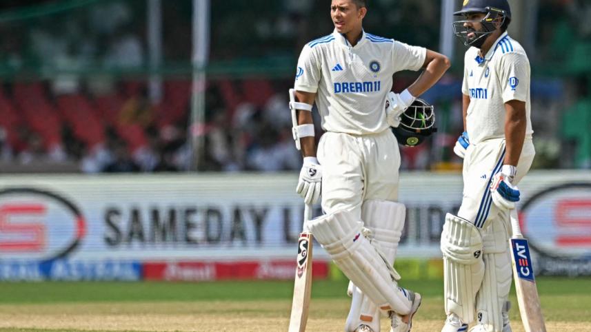 Yashasvi Jaiswal, Rohit Sharma.jpg