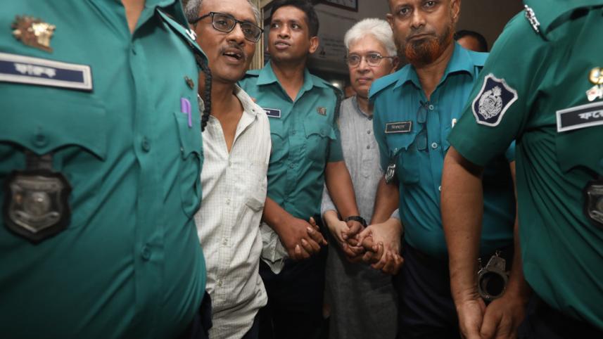 Nasiruddin Elan and Adilur Rahman Khan at a Dhaka court 