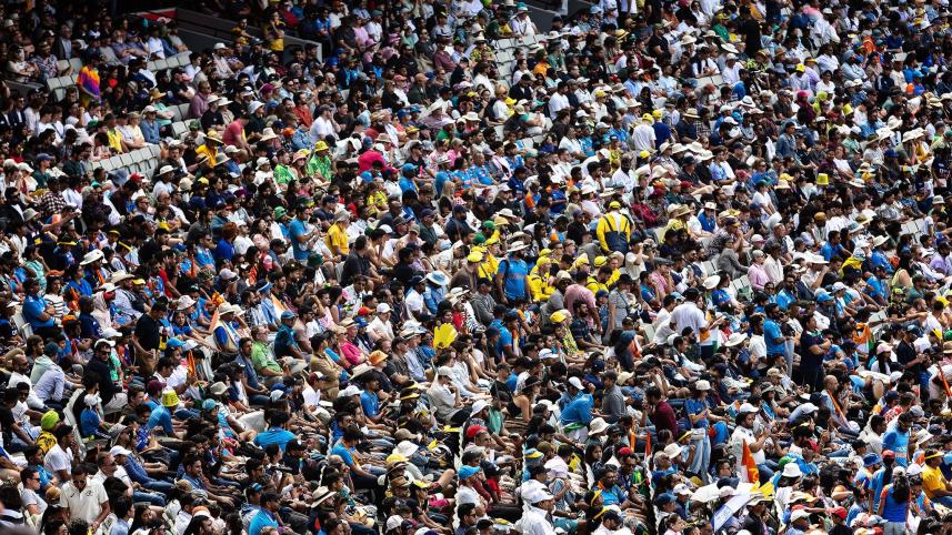 mcg_crowd.jpg