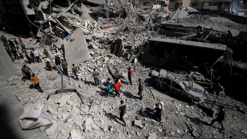 Israel breaks ceasefire