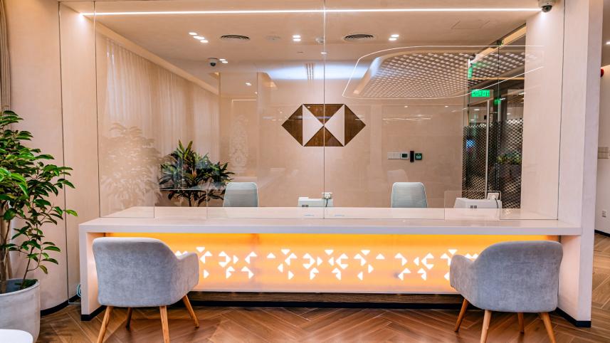 1-_hsbc_north_gulshan_branch_interior.jpg