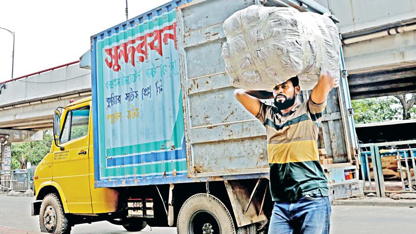 courier services supporting Bangladesh e-commerce