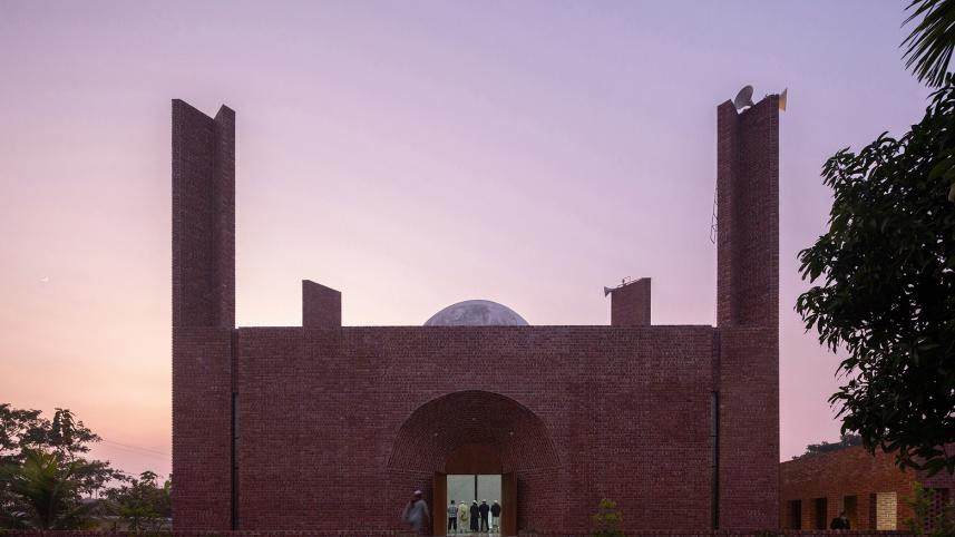 Madaripur’s Bait‑ur‑Rayaan Mosque wins global DNA Paris Award 2025