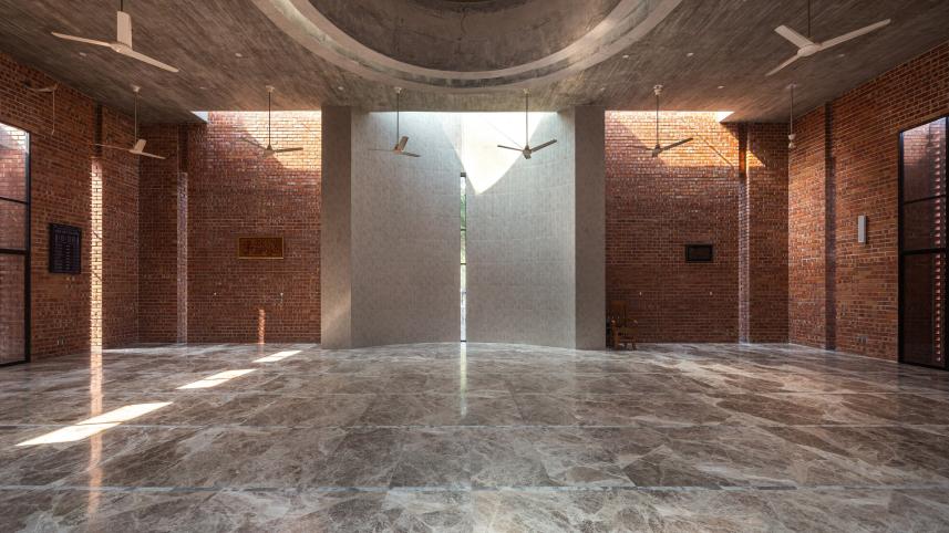 Madaripur’s Bait‑ur‑Rayaan Mosque wins global DNA Paris Award 2025