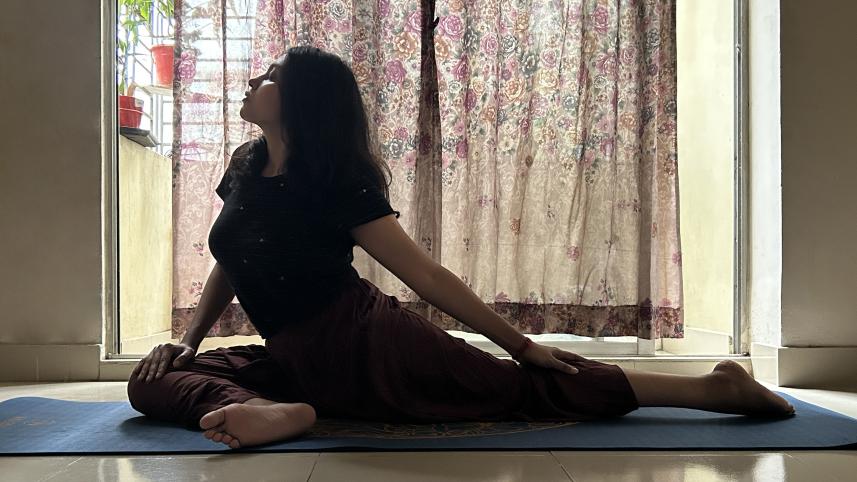 kapotasana    Say goodbye to back pain with these simple yoga poses
