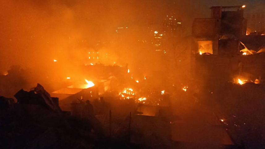 Korail Slum fire.jpg
