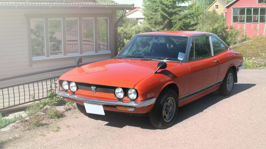 ISUZU 117 coupe.jpg