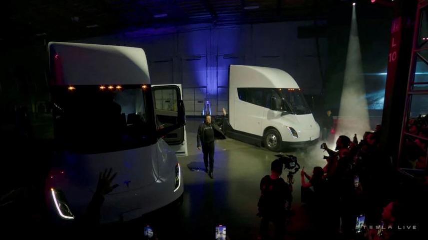 Teslas battery-powered heavy-duty truck.jpg