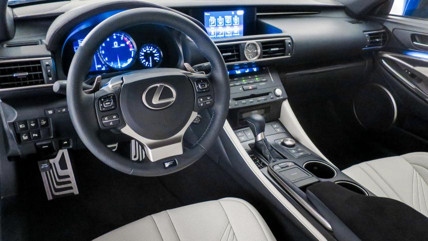 2015-Lexus-RC-F-interior.jpg