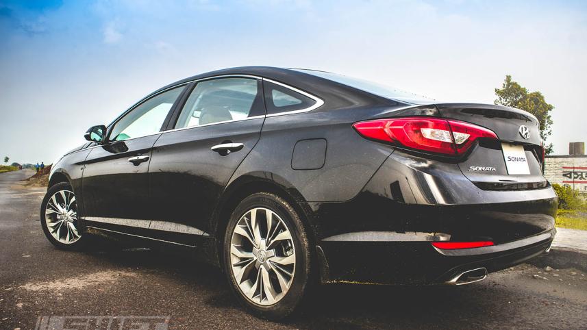 Hyundai SOnata - Farhan Ahmed -Shift - rear.JPG