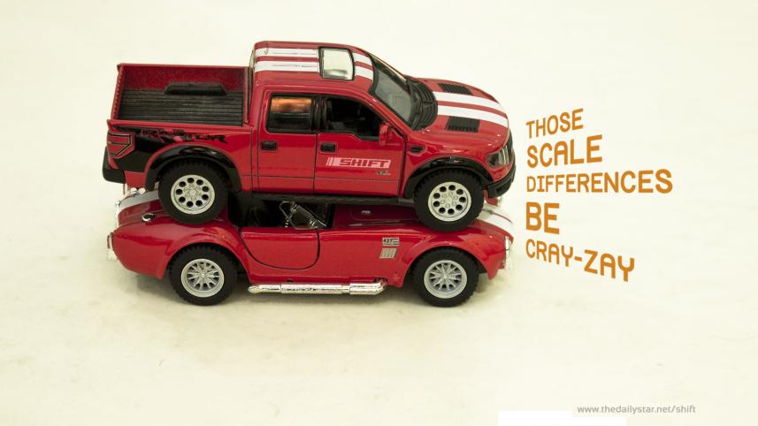 Kinsmart Raptor vs Cobra