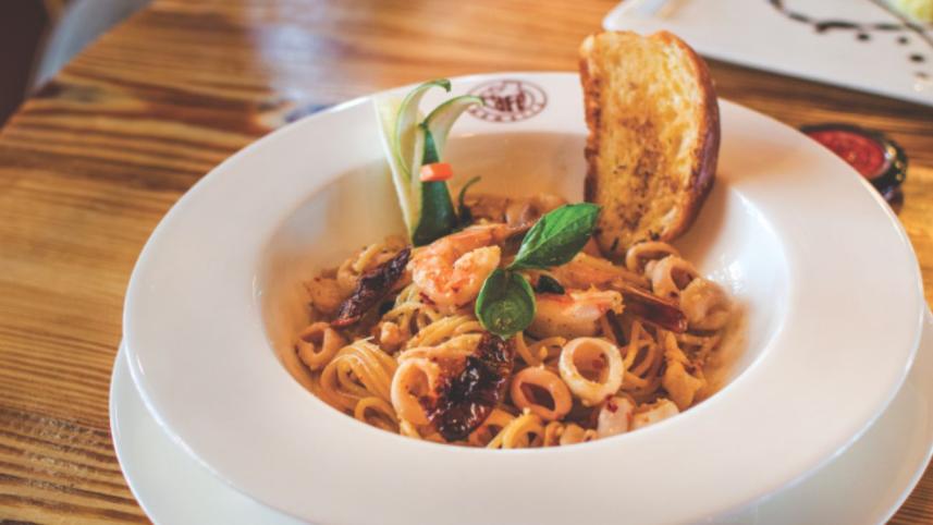 restaurant review4.jpg