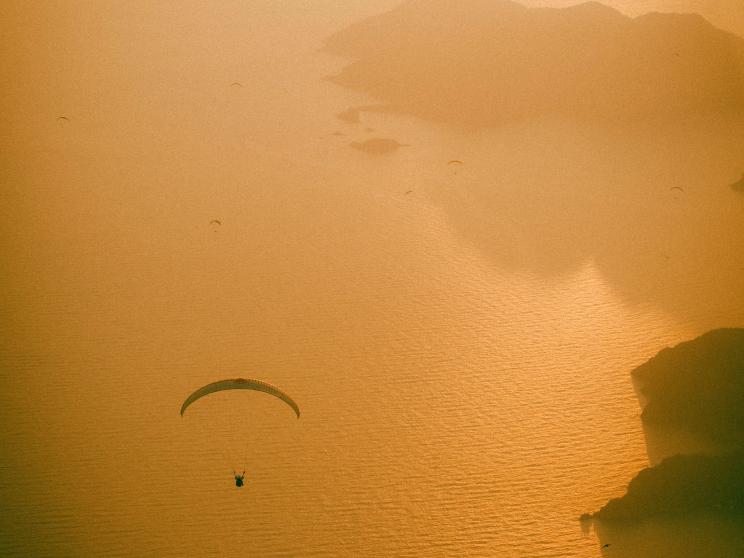 dubai Take your adventure to new heights: 5 places in Asia for paragliding