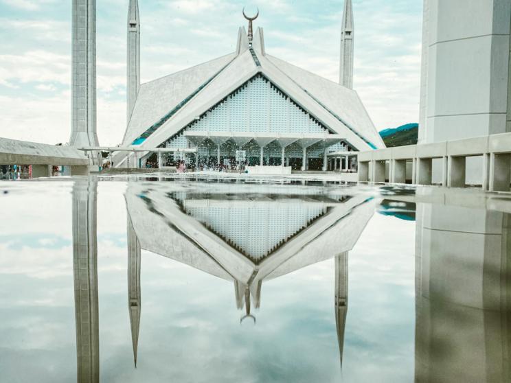 Shah Faisal Mosque Pakistan