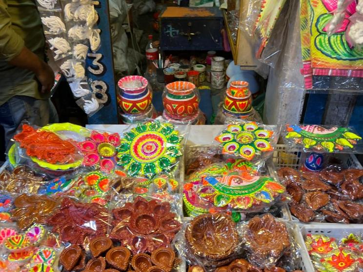 Shankhari Bazar: The street that transforms for Durga Puja