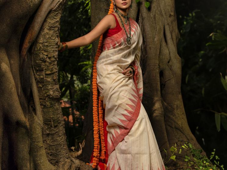 Durga Puja looks that bloom with tradition and grace